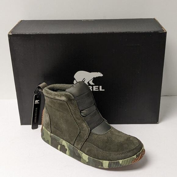 Sorel Out N About Plus Mid Booties, Green Suede, Women's 6 M - Picture 6 of 7
